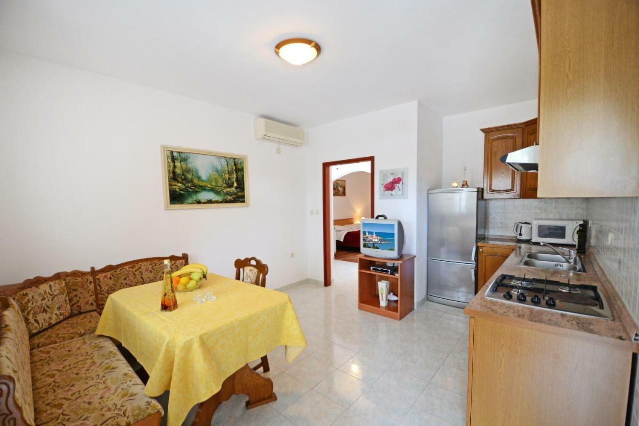 Apartmani Kramar Poreč Exterior foto